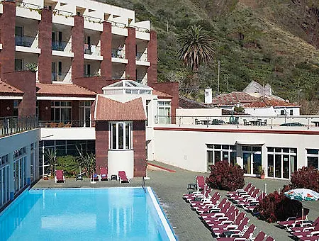 Sea View Aparthotel