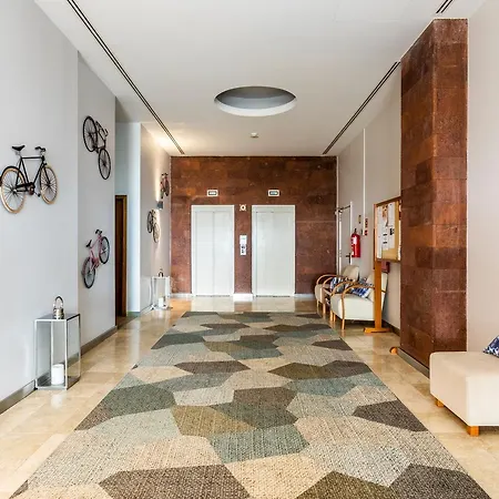 Sea View Aparthotel 4*
