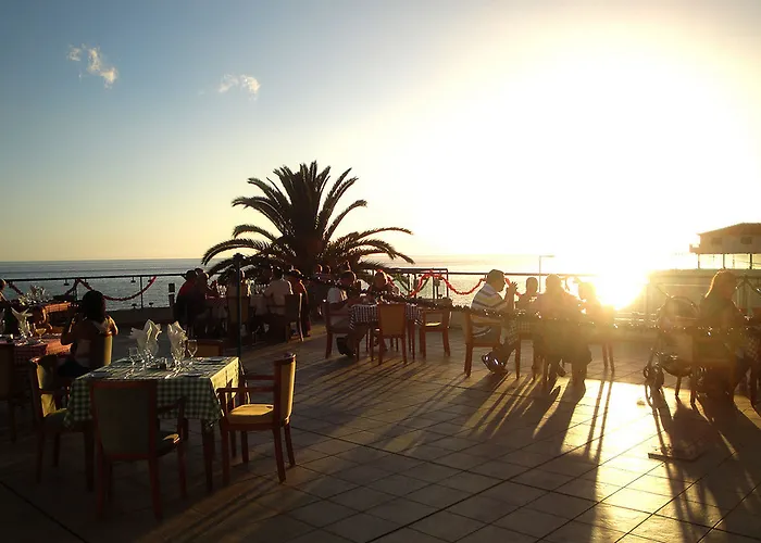 Sea View 4* Paul do Mar (Madeira)