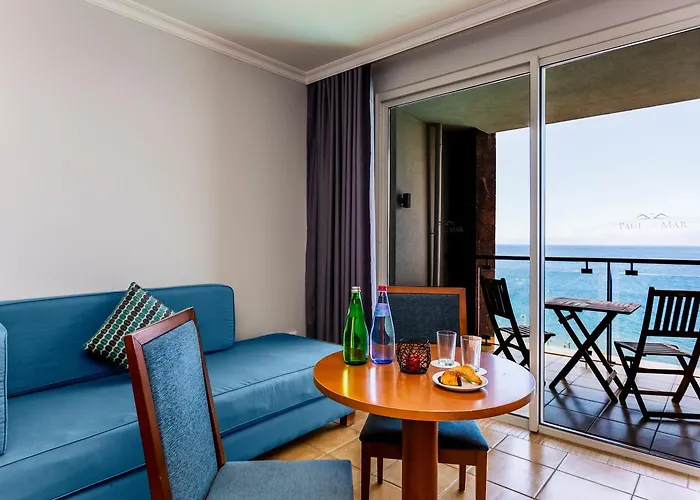 Apart-hotel Sea View 4*